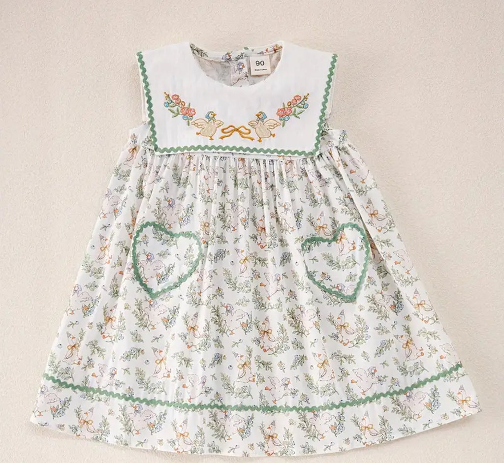 Vestido verde patos