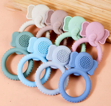 Cargar imagen en el visor de la galería, Mordedera Estrella, Corazon , Elefante y mas CHKY NYNO