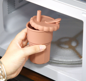 Vaso para Beber con Popote y Tapa CHIKY NYNO