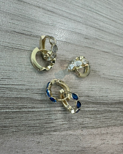 Mini Arracada Con Cz Blanca