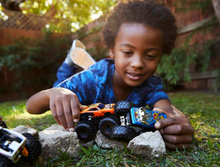 Cargar imagen en el visor de la galería, Hot Wheels Surtido Sorpresa Monster Trucks PORFYDYA