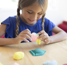 Cargar imagen en el visor de la galería, Educational Insights Playfoam Squashformers Bajo el mar PORFYDYA