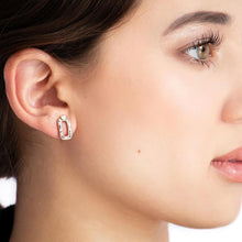 Cargar imagen en el visor de la galería, Aretes Love Plata
