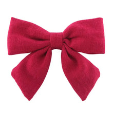 Cargar imagen en el visor de la galería, Par Hair Clips Nara