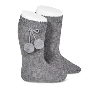 Calcetines altos algodón cálido con borlas Gris